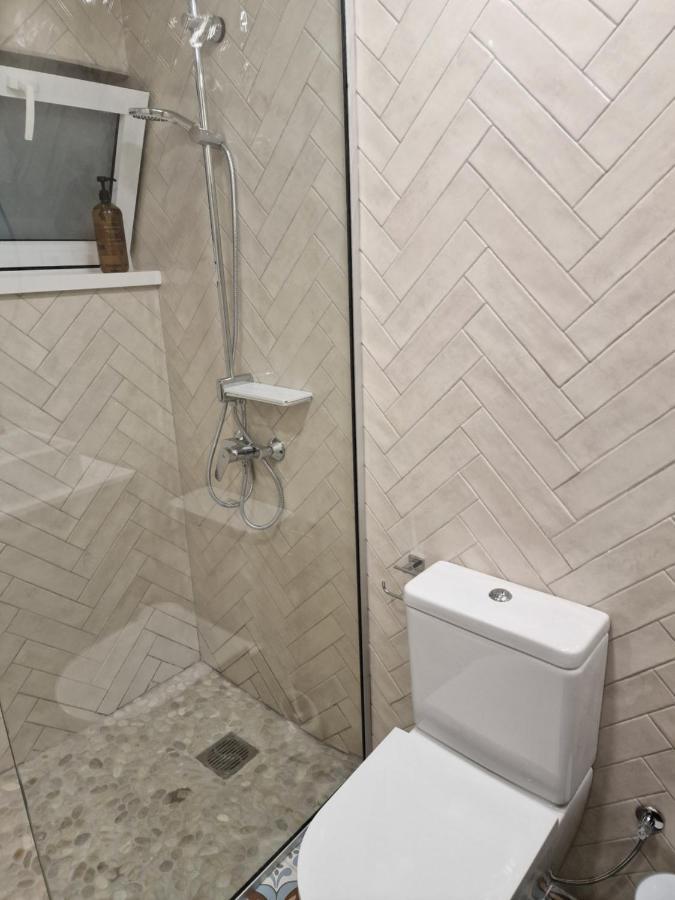 Poseidon'S Limnaria Apartment Пафос Екстериор снимка