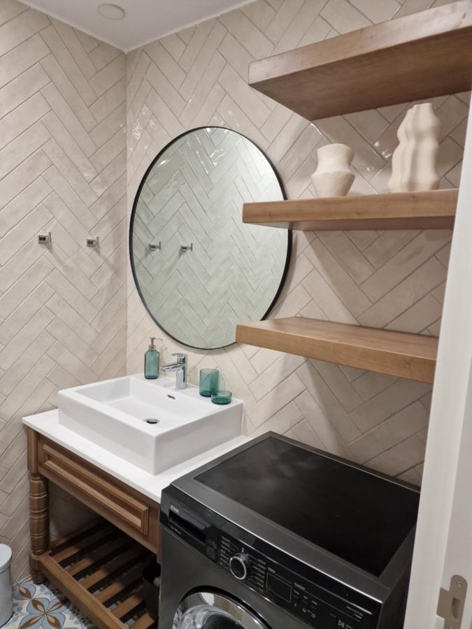 Poseidon'S Limnaria Apartment Пафос Екстериор снимка