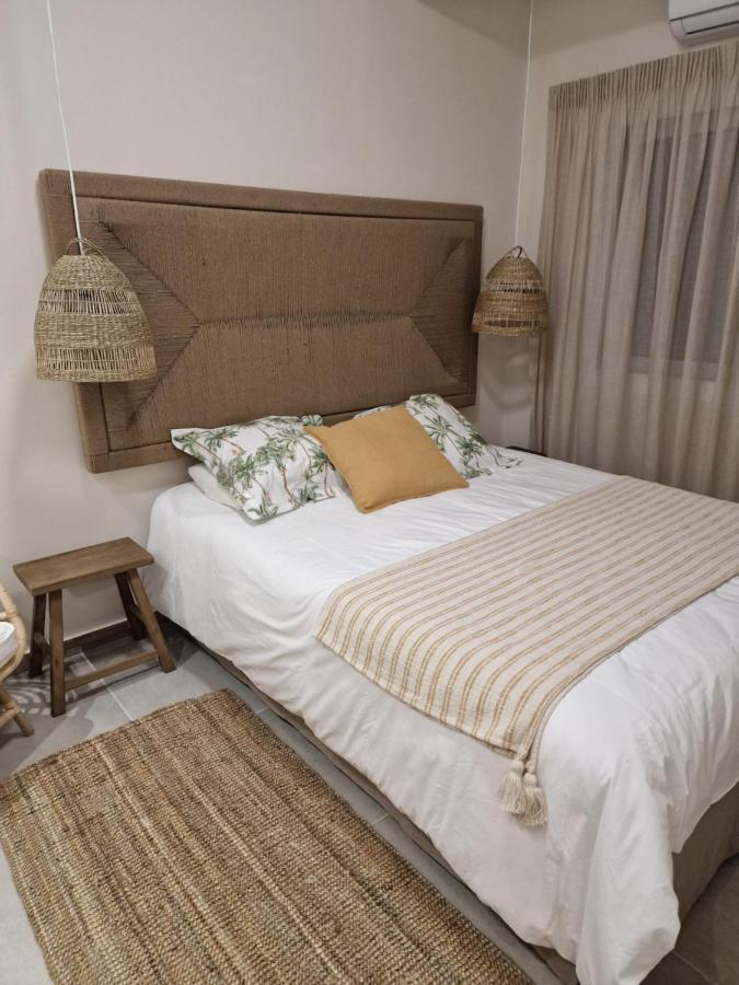 Poseidon'S Limnaria Apartment Пафос Екстериор снимка