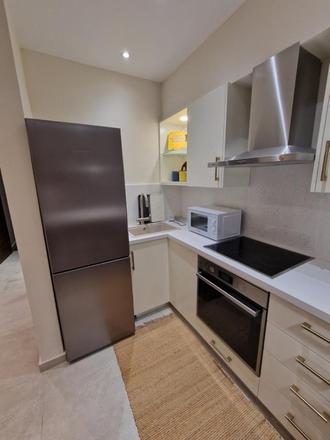 Poseidon'S Limnaria Apartment Пафос Екстериор снимка