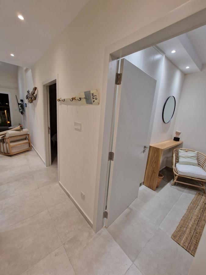 Poseidon'S Limnaria Apartment Пафос Екстериор снимка