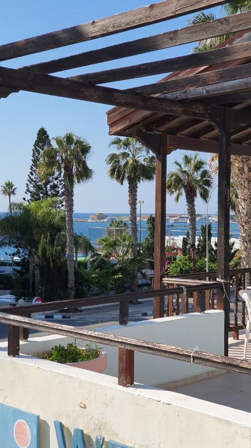 Poseidon'S Limnaria Apartment Пафос Екстериор снимка