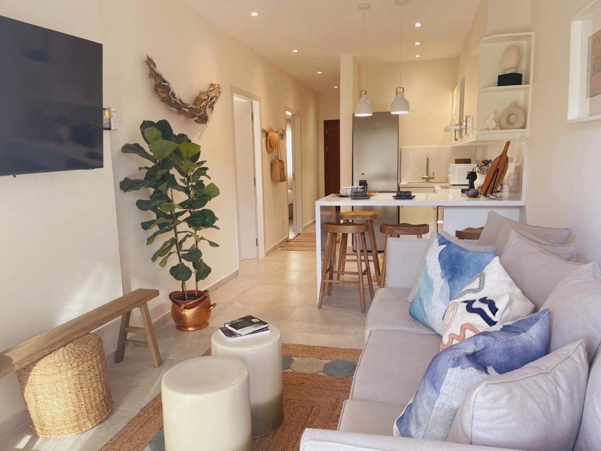 Poseidon'S Limnaria Apartment Пафос Екстериор снимка
